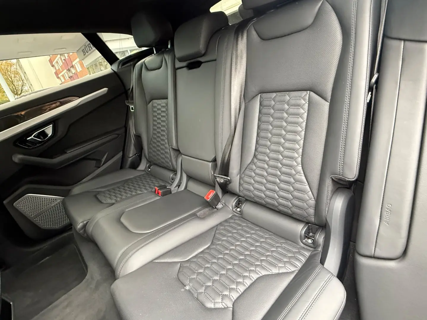 Urus B&O HeadUp Pano