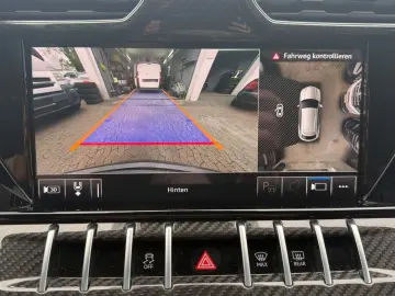 Urus B&O HeadUp Pano