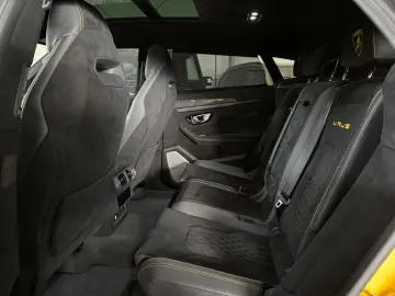 Urus 4.0 V8 Performante CARBON BANG&OLUFSEN 23