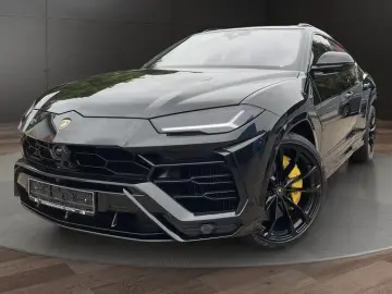 Urus B&O PANO 23  MASSAGE AMBIENTE