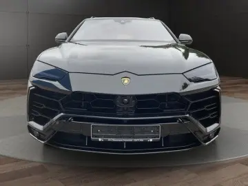 Urus B&O PANO 23  MASSAGE AMBIENTE