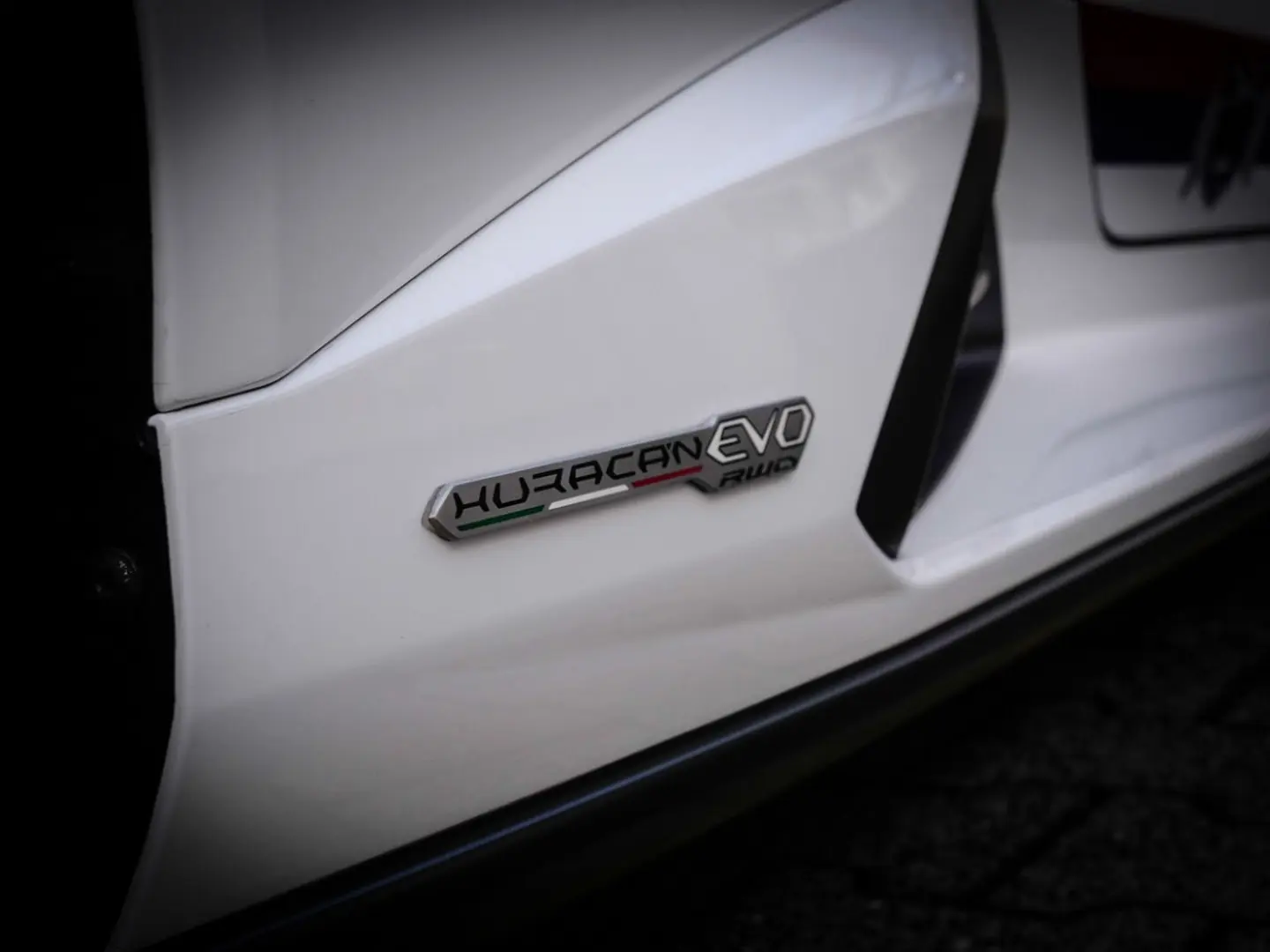 Huracán EVO RWD Spyder Bianco Monocerus