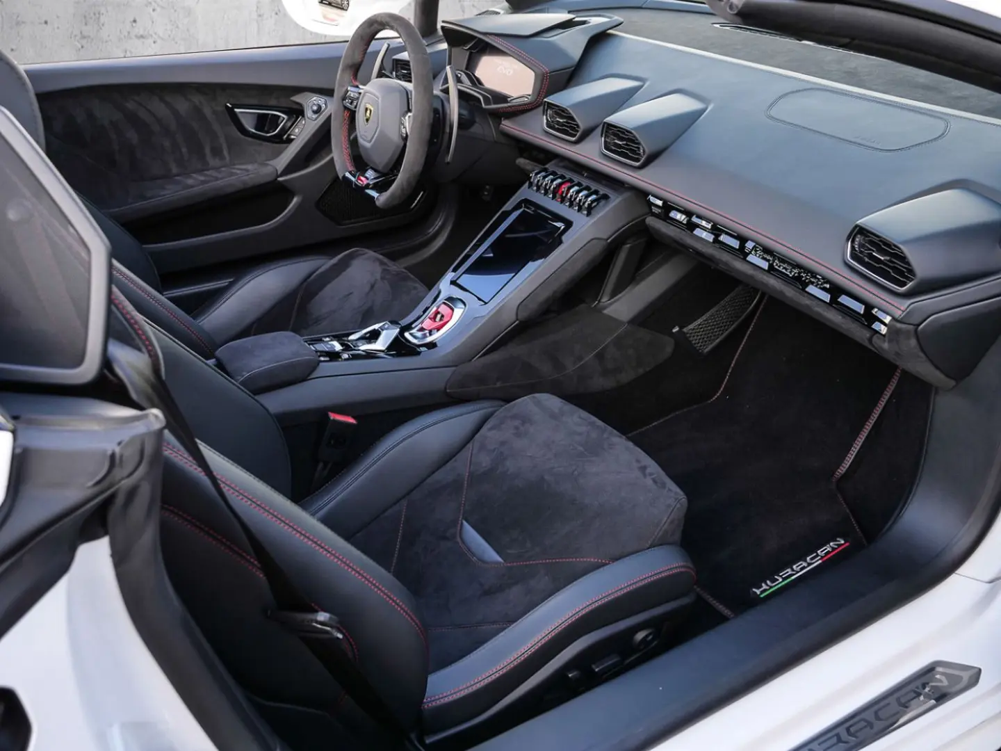 Huracán EVO RWD Spyder Bianco Monocerus