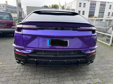 Urus S Viola Mithras-Nero Ade Acrapovich