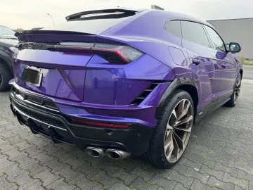 Urus S Viola Mithras-Nero Ade Acrapovich