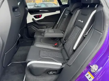 Urus S Viola Mithras-Nero Ade Acrapovich