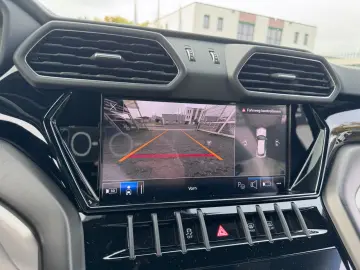 Urus S Viola Mithras-Nero Ade Acrapovich