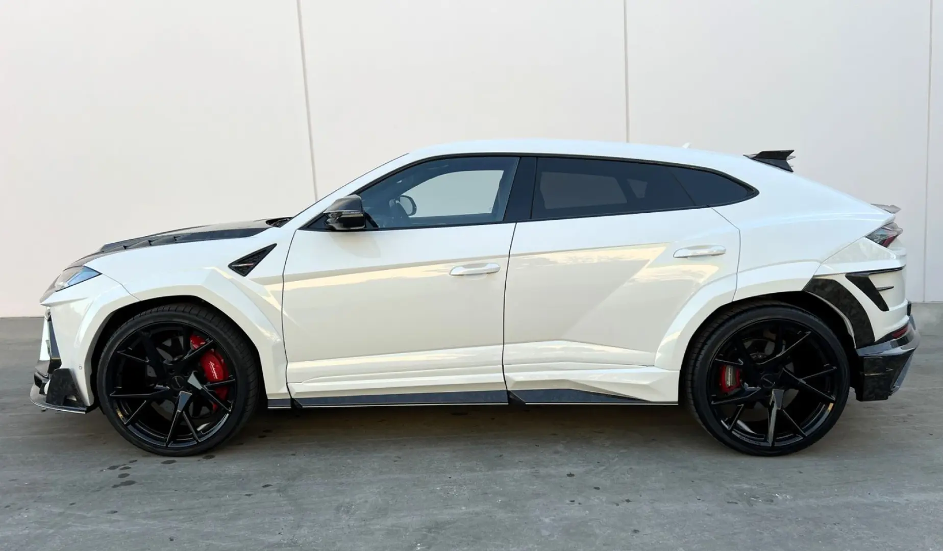 Urus S MANSORY  Venatus S Bodykit