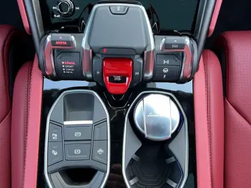 Urus S MANSORY  Venatus S Bodykit