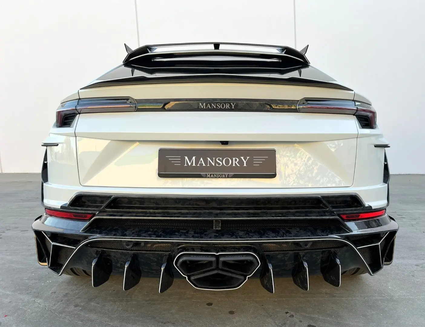 Urus S MANSORY  Venatus S Bodykit