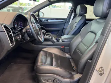 Cayenne Coupe Innodrive Approved 22`` HUD