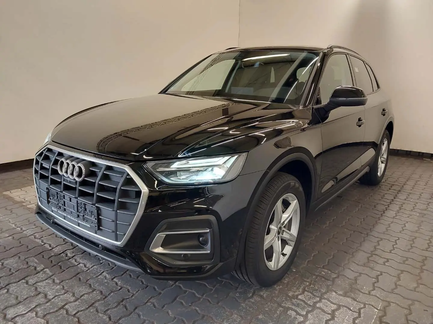 Q5 quattro Kamera LED Navi ACC Massage Virtual 1