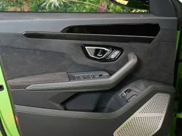 Urus S 490kW MASSAGE SPORTIVO B&O