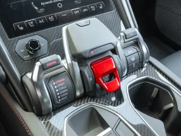 Urus S Rosso Efesto  Rims 23   PPF  Pano