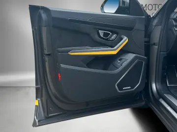 Urus Graphite Capsule