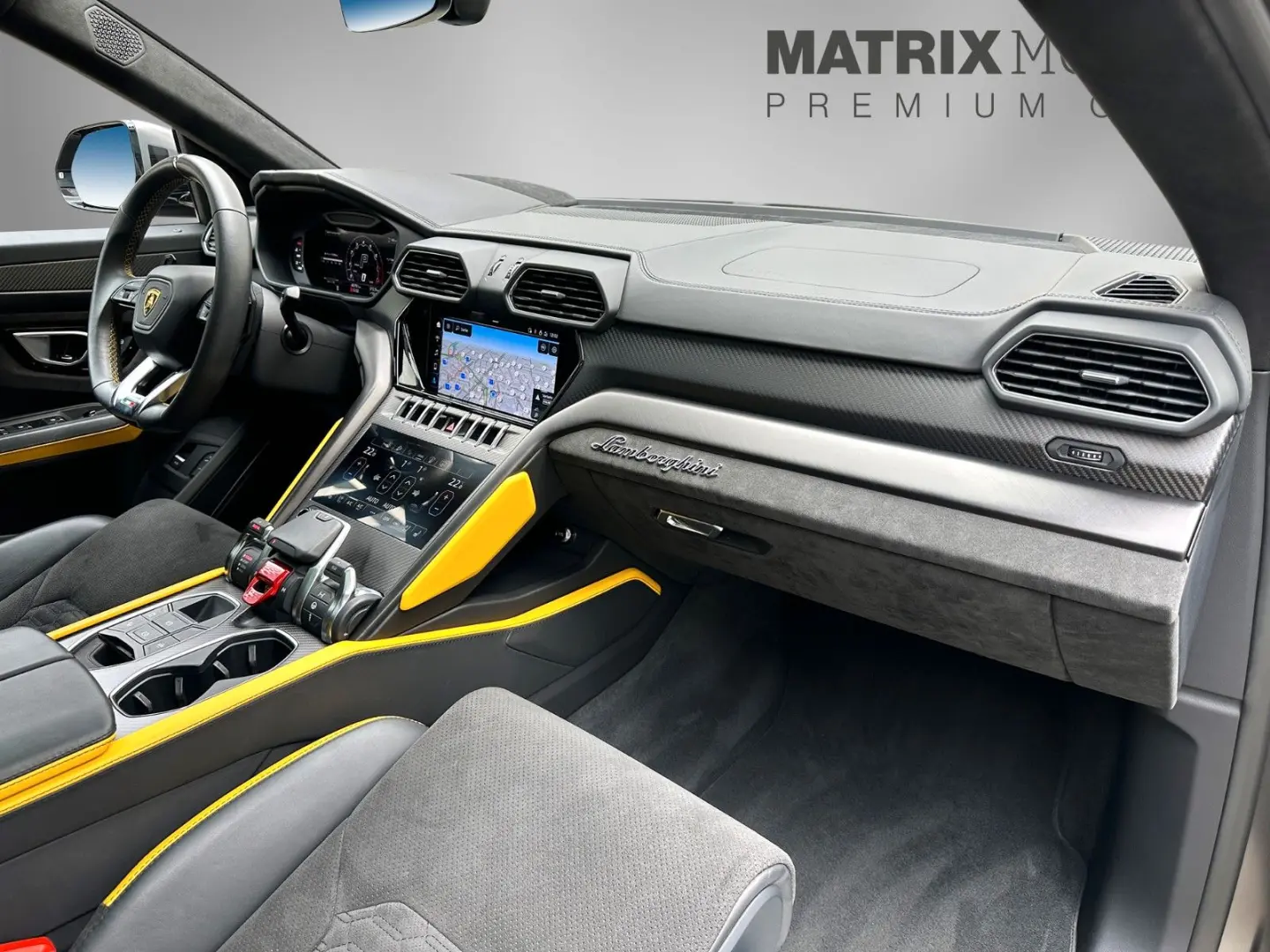 Urus Graphite Capsule