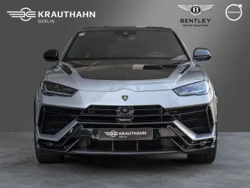 Urus Performante Full Carbon PPF Akrapovic 23