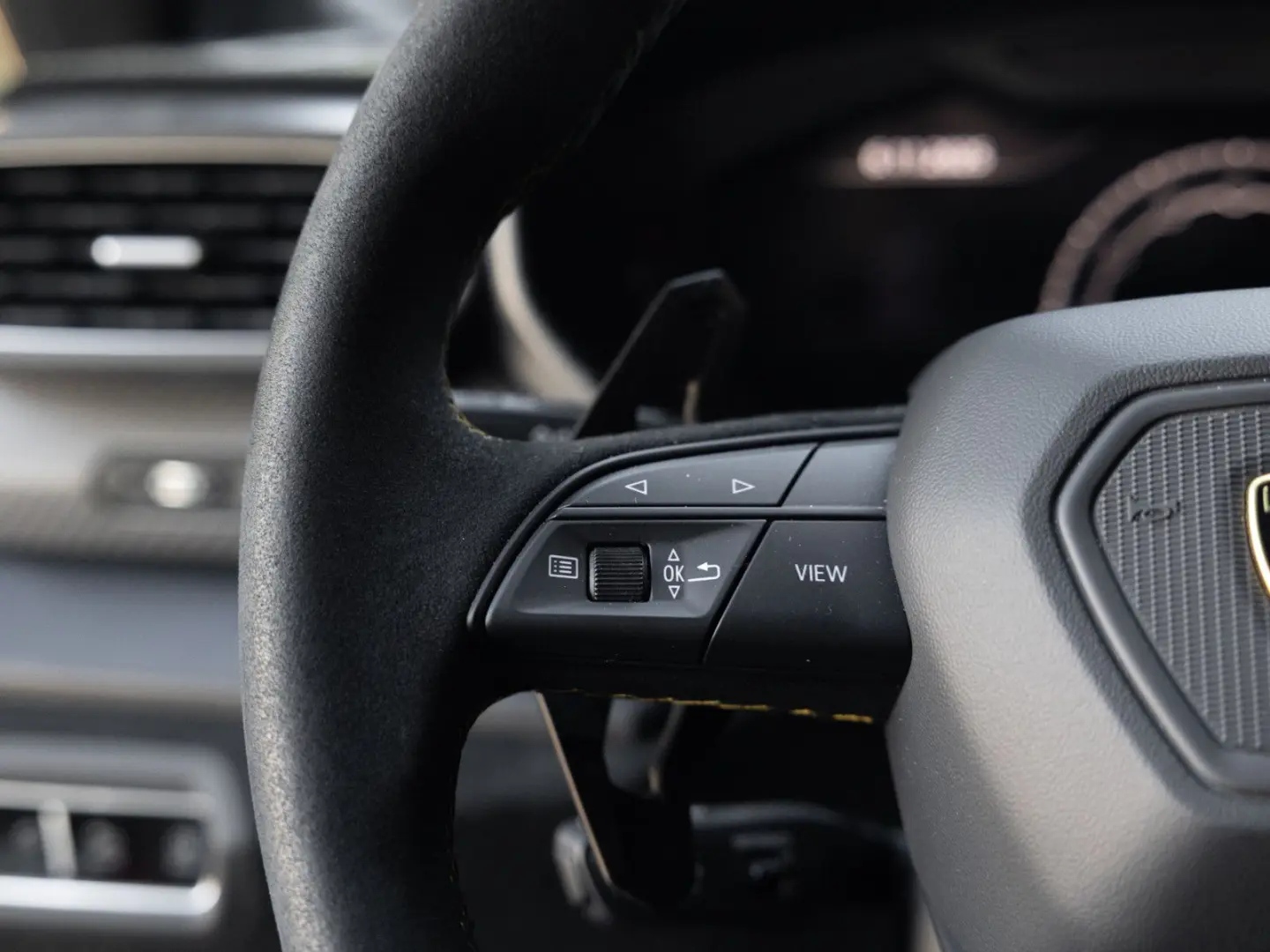 Urus Performante Full Carbon PPF Akrapovic 23