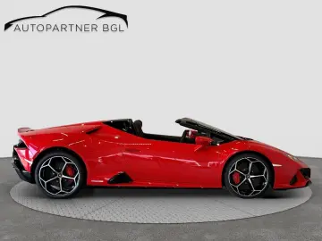 Huracán EVO Spyder Lift Kamera