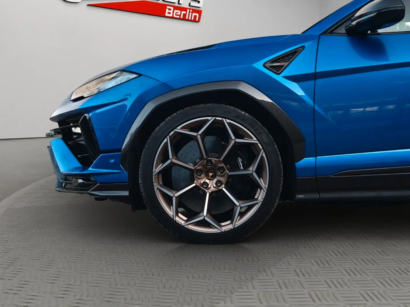Urus 4.0V8 Performante CARBON B&O ALCANTARA PANO