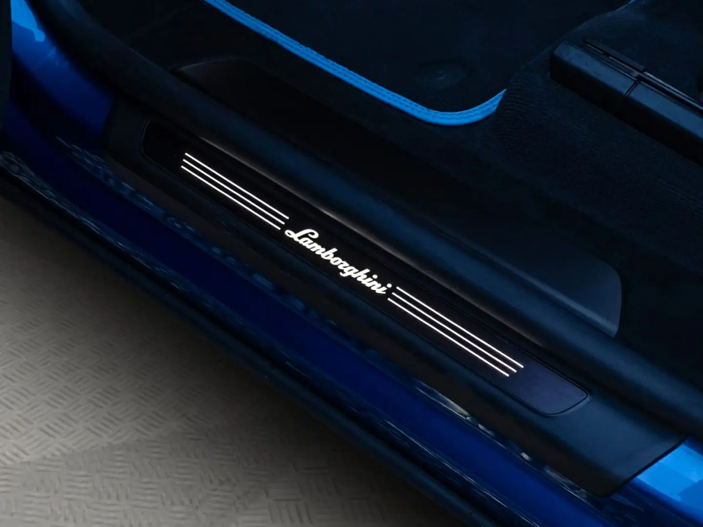 Urus 4.0V8 Performante CARBON B&O ALCANTARA PANO