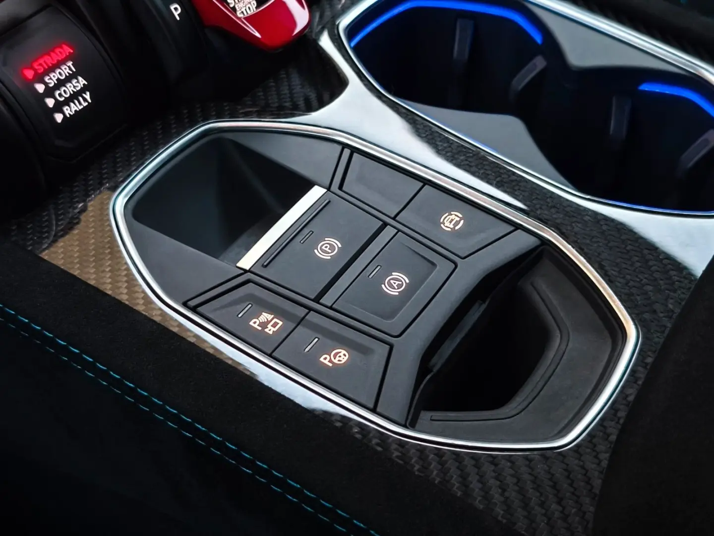 Urus 4.0V8 Performante CARBON B&O ALCANTARA PANO