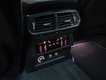 Urus 4.0V8 Performante CARBON B&O ALCANTARA PANO