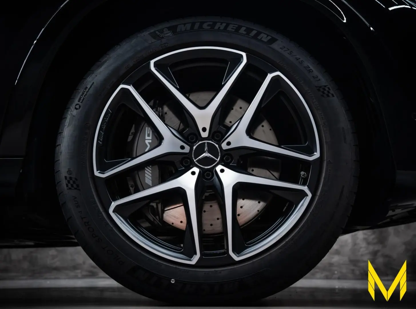 GLE 53 AMG HY4M  MY25 NIGHT AGA PANO AIR AHK DIS