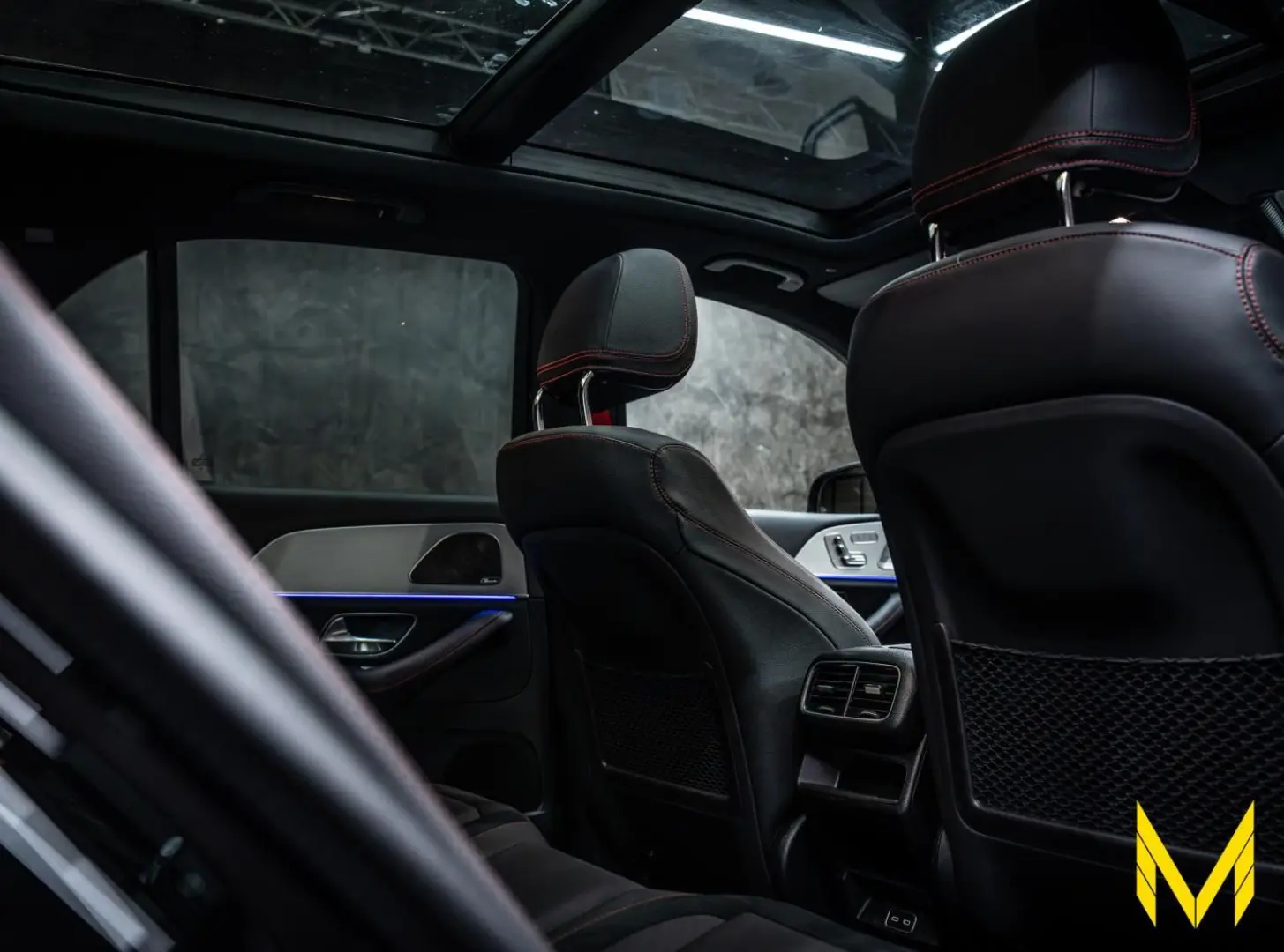 GLE 53 AMG HY4M  MY25 NIGHT AGA PANO AIR AHK DIS