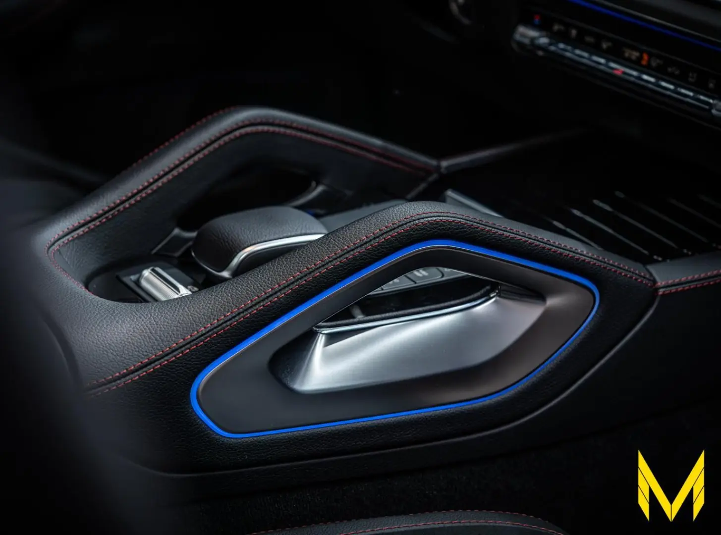 GLE 53 AMG HY4M  MY25 NIGHT AGA PANO AIR AHK DIS