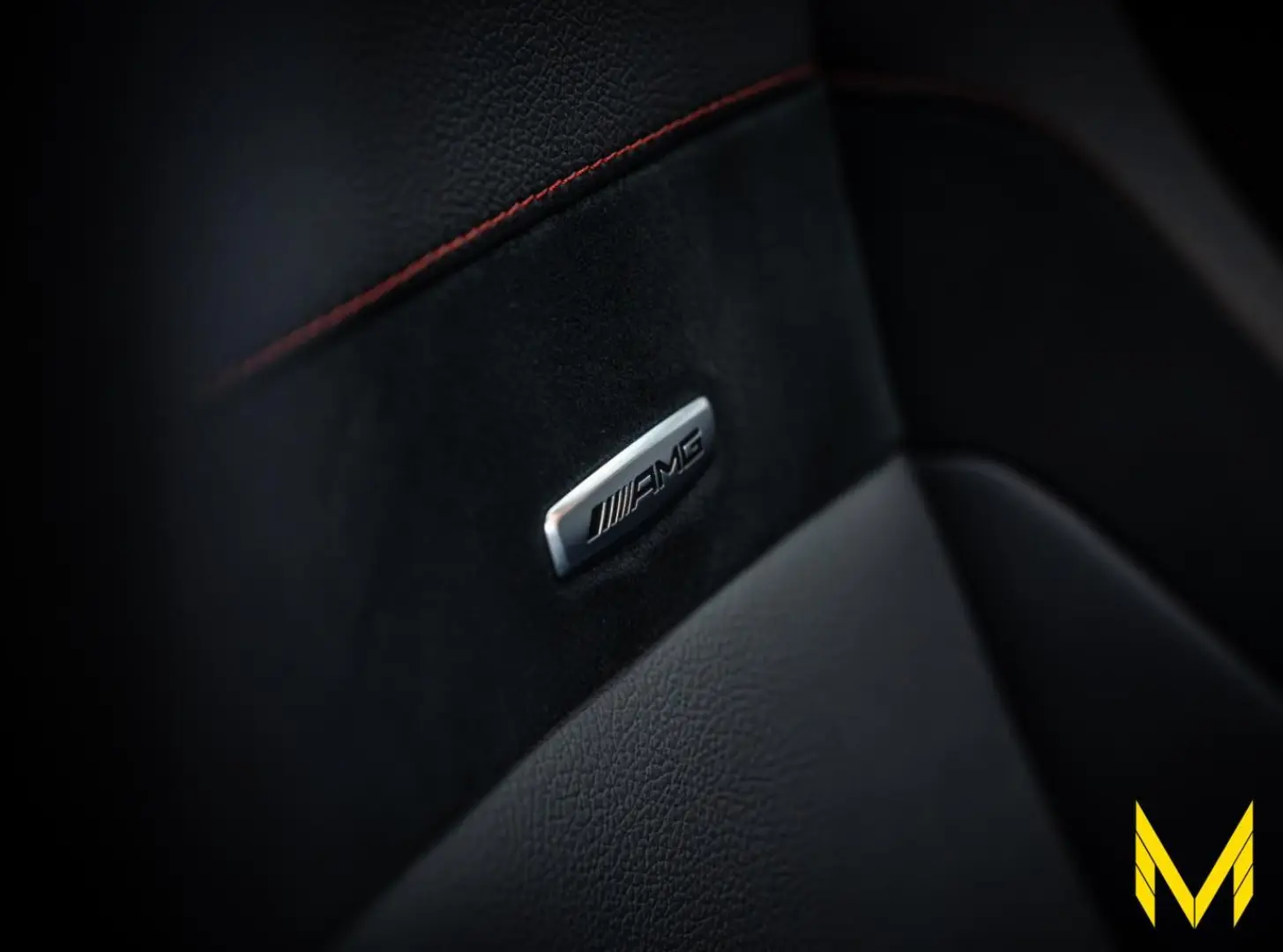 GLE 53 AMG HY4M  MY25 NIGHT AGA PANO AIR AHK DIS