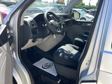 Volkswagen Transporter Kombi T6