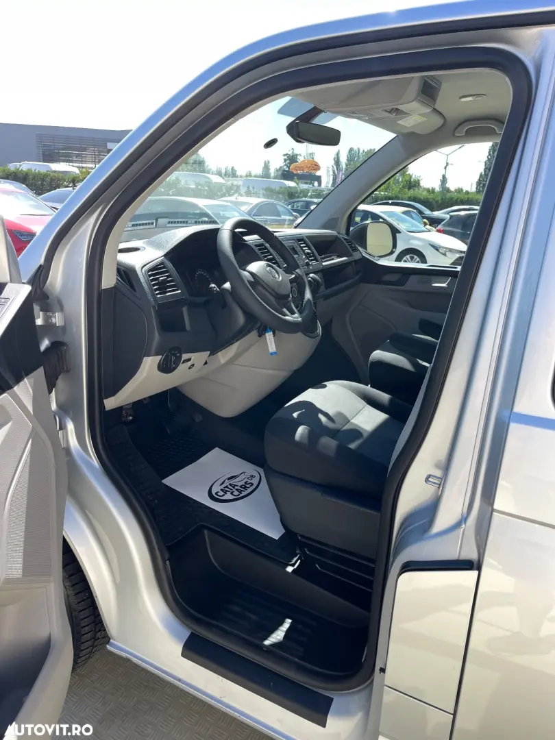 Volkswagen Transporter Kombi T6