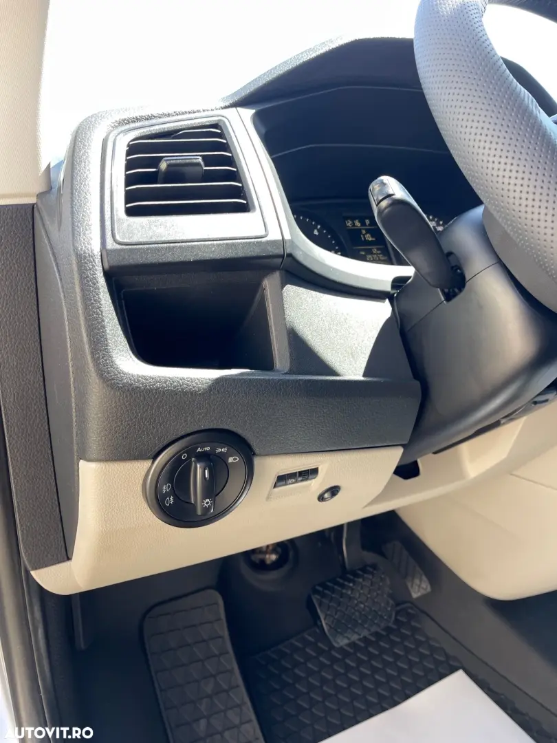 Volkswagen Transporter Kombi T6