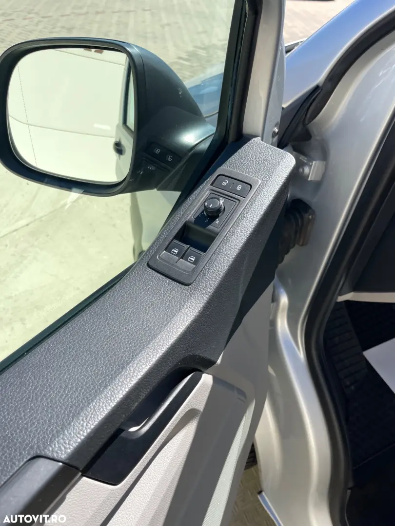 Volkswagen Transporter Kombi T6