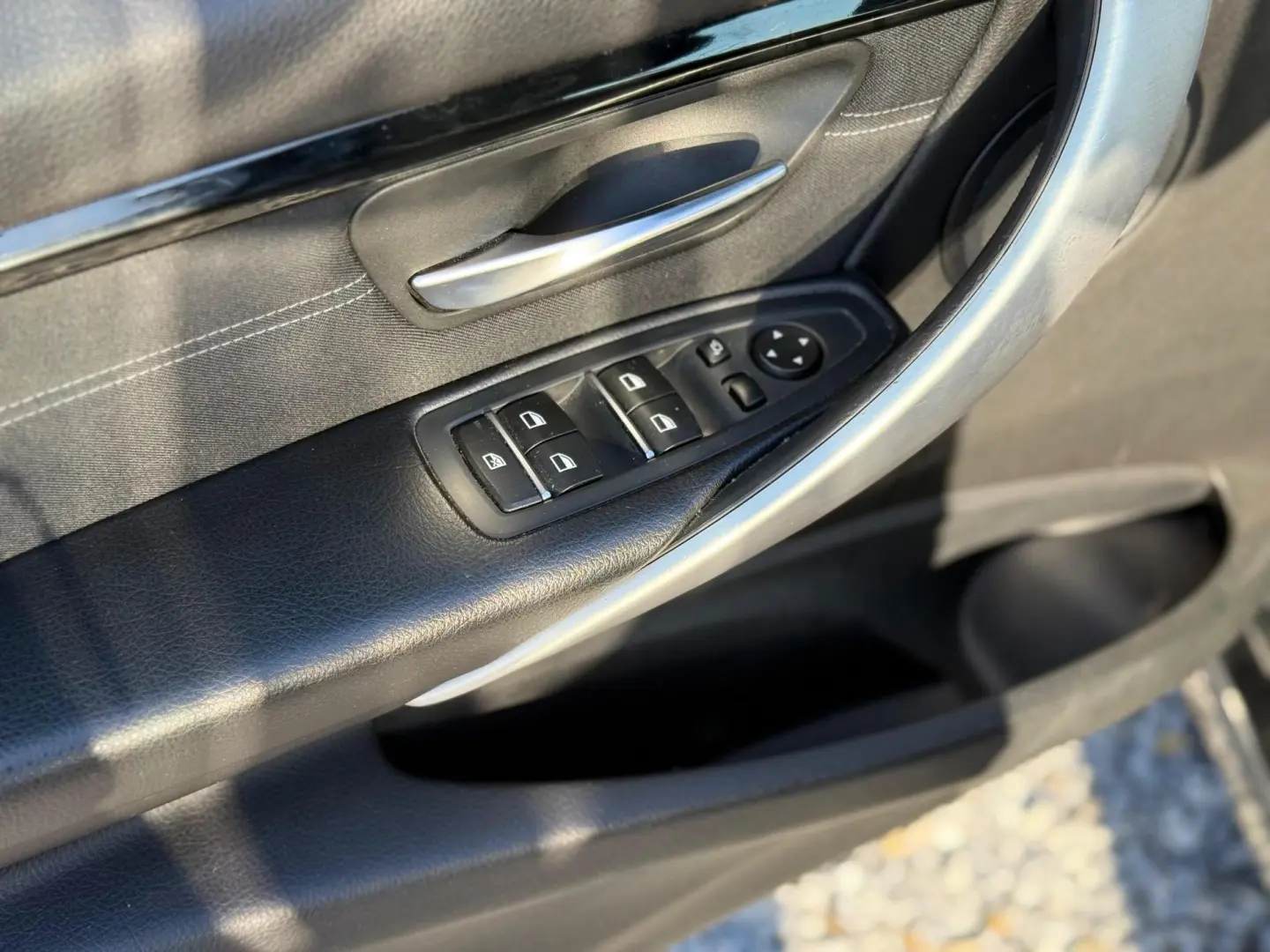 BMW Seria 3 318d Touring Steptronic  Sport Line