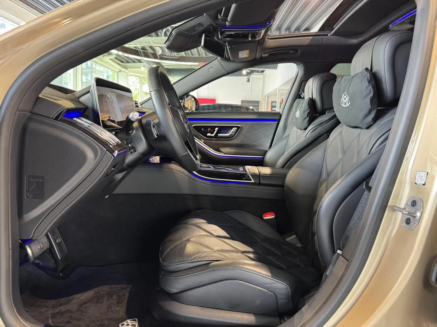 S 580 Maybach  E-Aktive FirstClass Kühlbox 3xTV