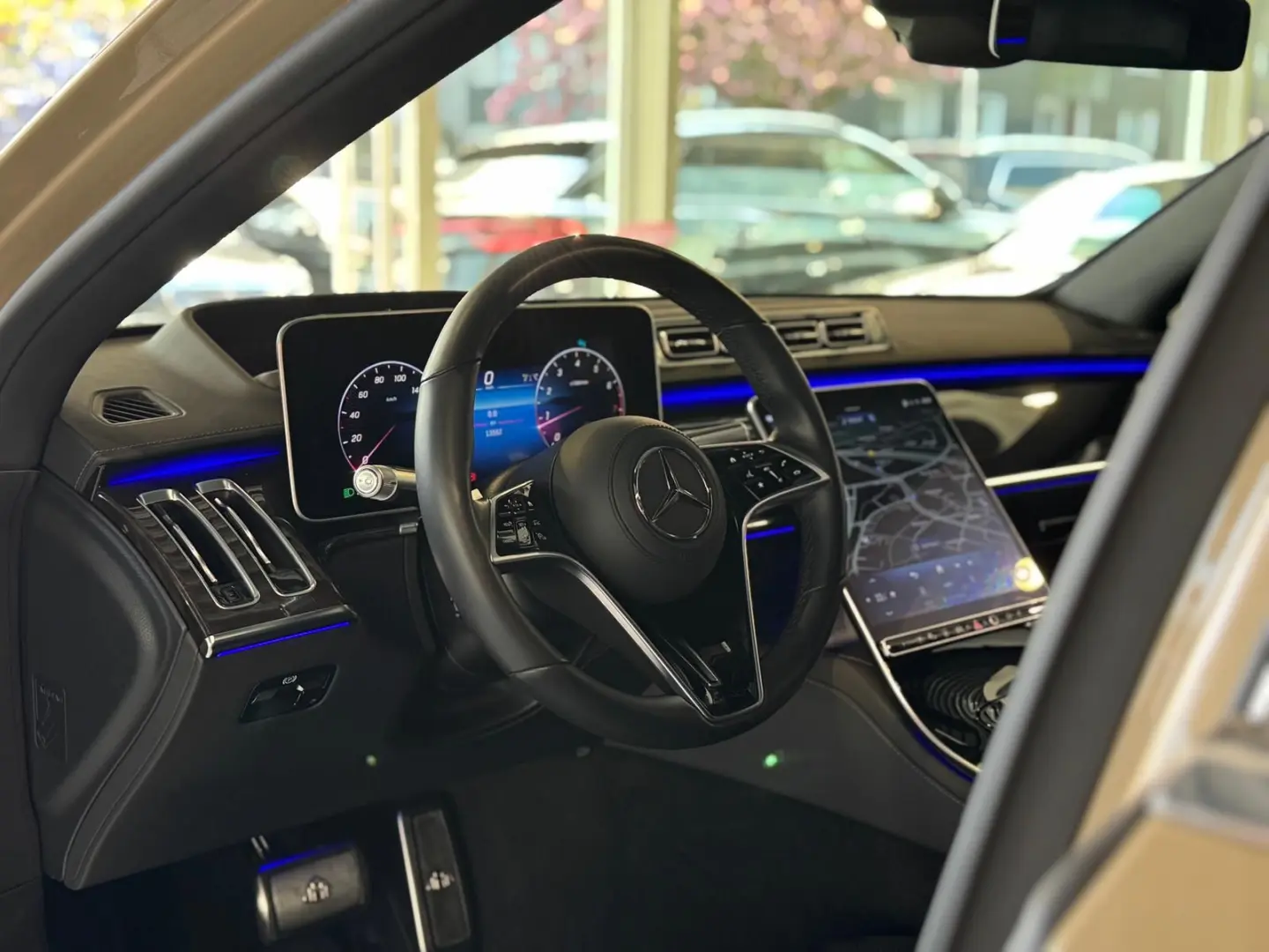 S 580 Maybach  E-Aktive FirstClass Kühlbox 3xTV