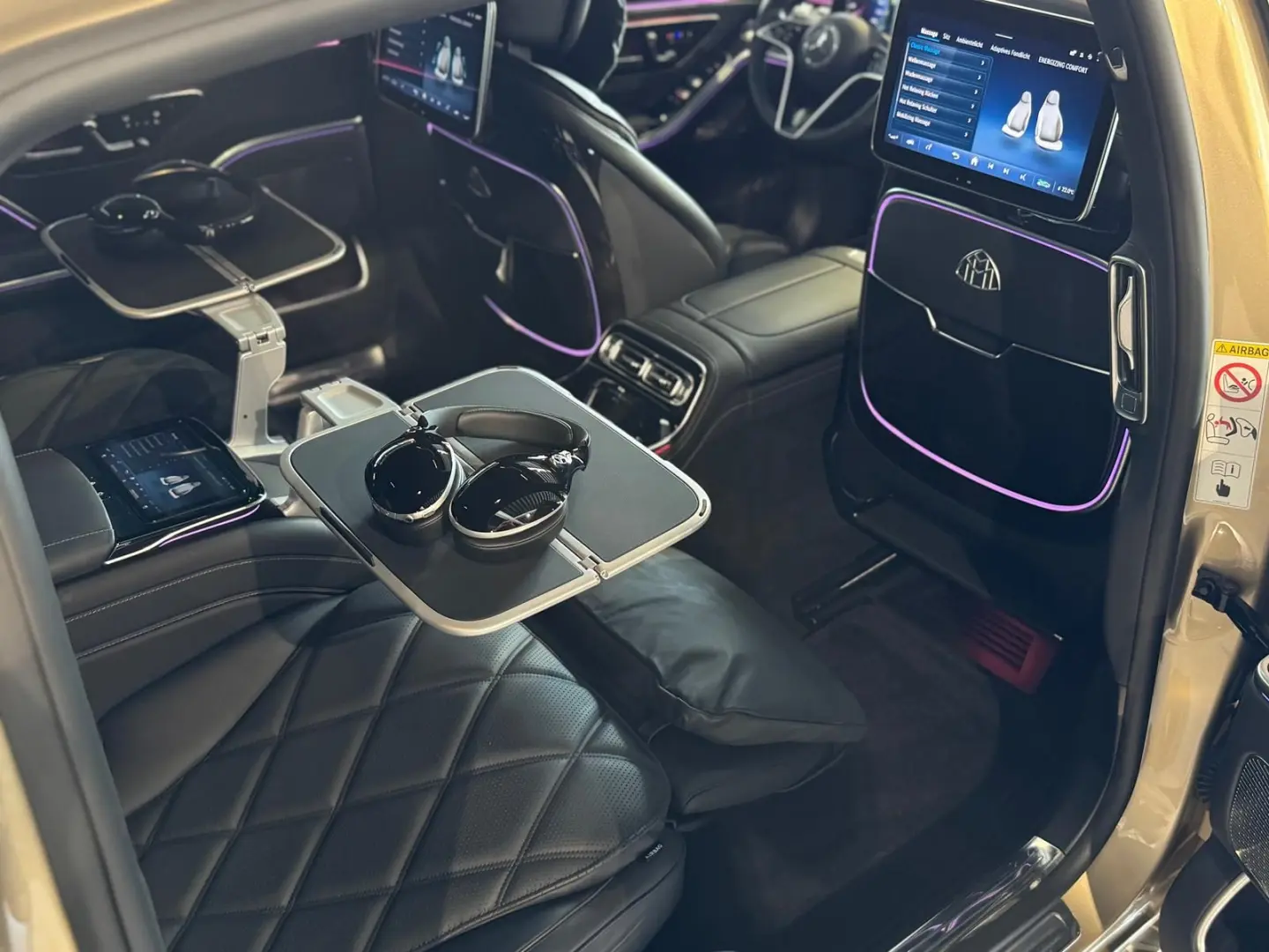 S 580 Maybach  E-Aktive FirstClass Kühlbox 3xTV