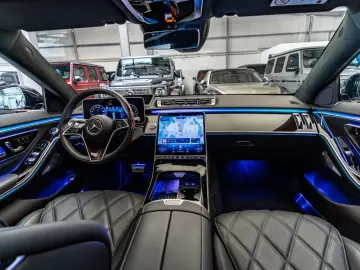 Maybach S 680 4M   MY 2025   Rear Axle Steering