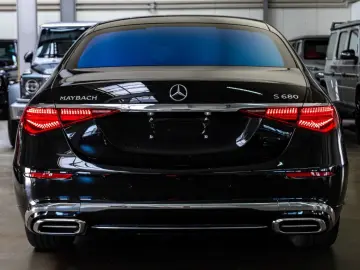 Maybach S 680 4M   MY 2025   Rear Axle Steering