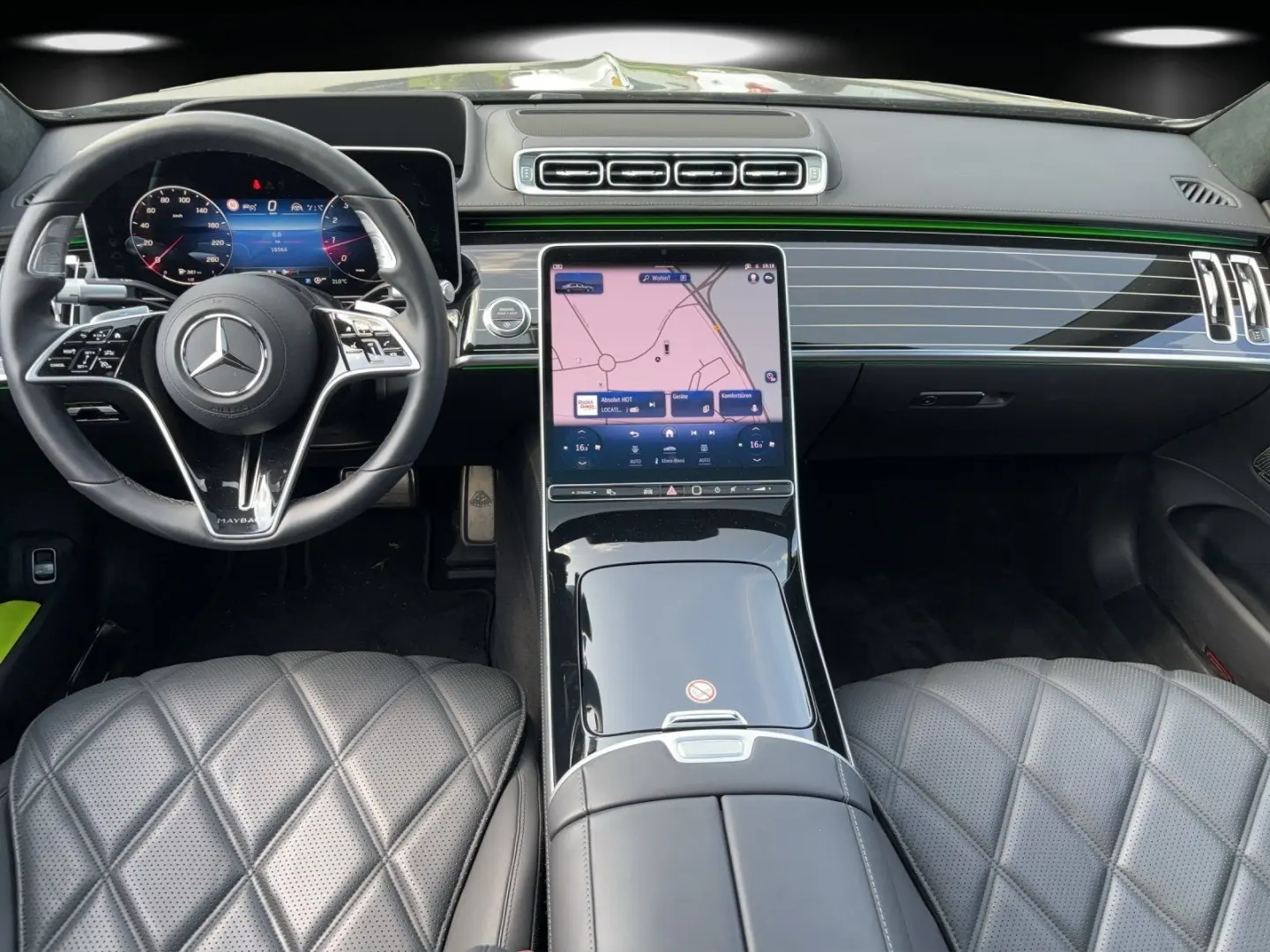 S580 Maybach TwoTone FirsClass FondTV DRIVEPILOT