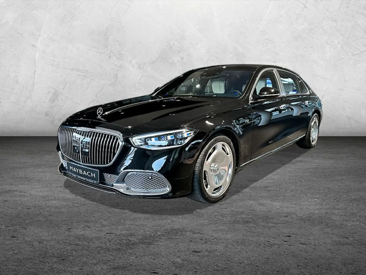 Maybach S 680 4M Manufaktur InterP First-CL Font