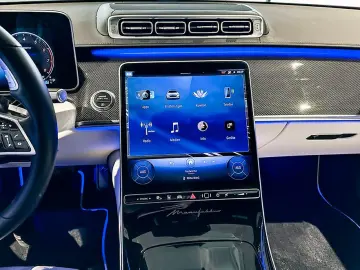 Maybach S 680 4M Manufaktur InterP First-CL Font