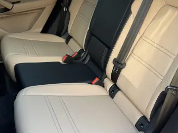 Cayenne E-Hybrid Coupe BEIFAHRERDISPLAY SPORTDES