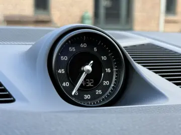 Cayenne E-Hybrid Coupe BEIFAHRERDISPLAY SPORTDES