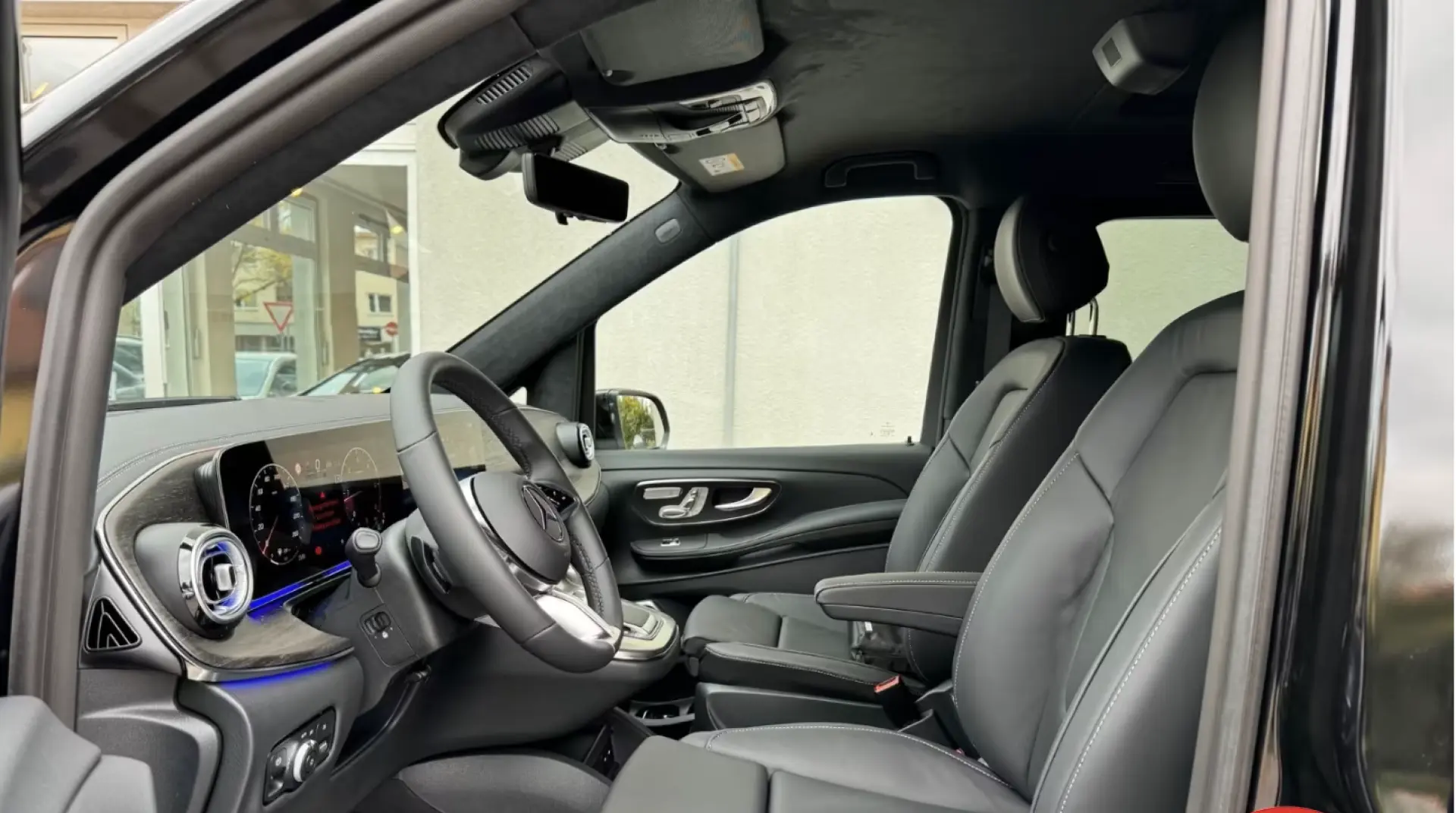 Mercedes-Benz V 300 d 4M AMG VIP Luxery EXCLUSIV lang