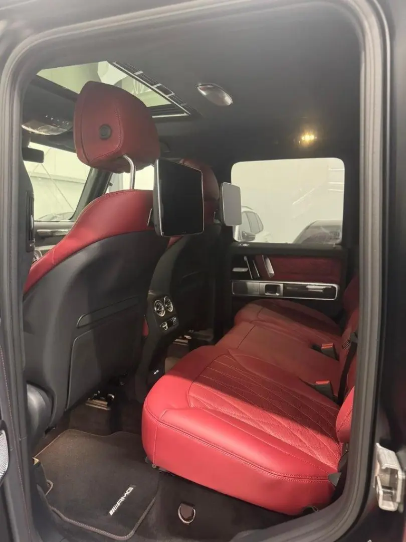 MERCEDES BENZ AMG G63