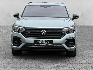Touareg 3.0 TSI 4 M. AHK ACC Pano Matrix R-Line
