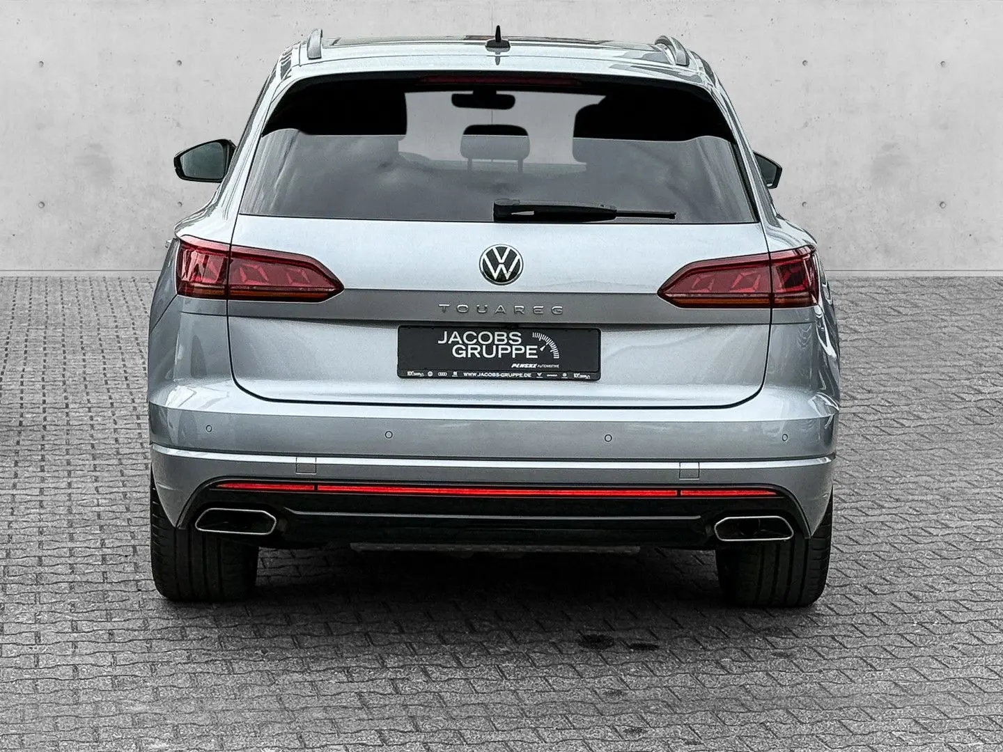 Touareg 3.0 TSI 4 M. AHK ACC Pano Matrix R-Line